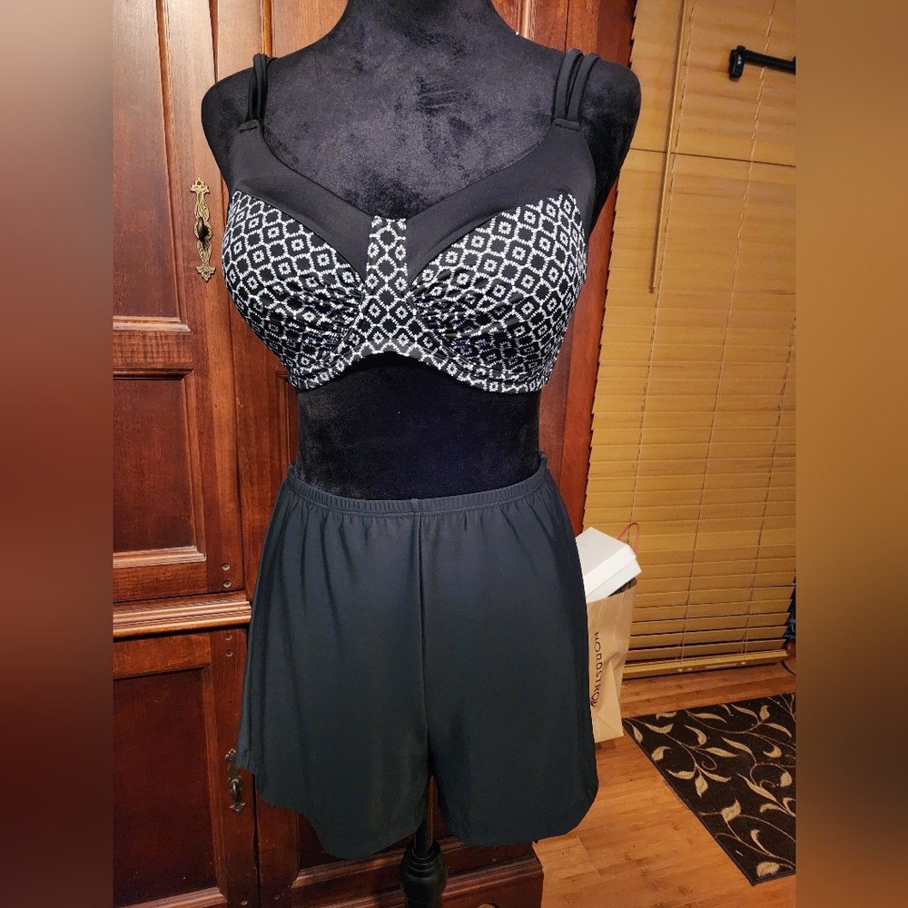 NWT SWIM SUIT